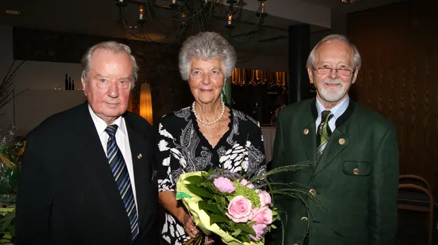 Friedrich Bläuel mit Gattin Elisabeth und Franz Staar.