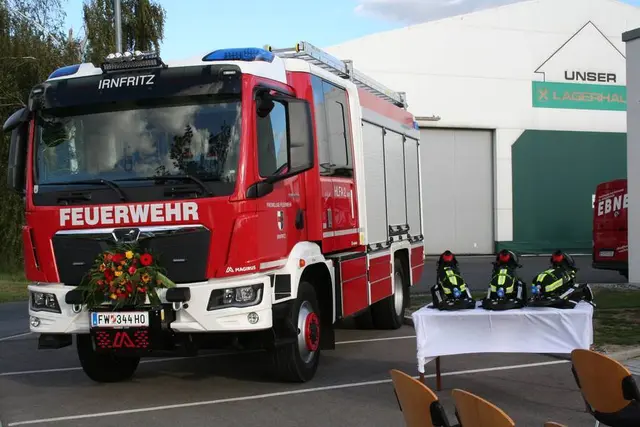 Insgesamt kostet das neue Feuerwehrfahrzeug 404.000 Euro. Den Hauptteil der Finanzierung übernimmt das Land Niederösterreich über eine Sonderförderung. | Foto: Andreas Kloiber