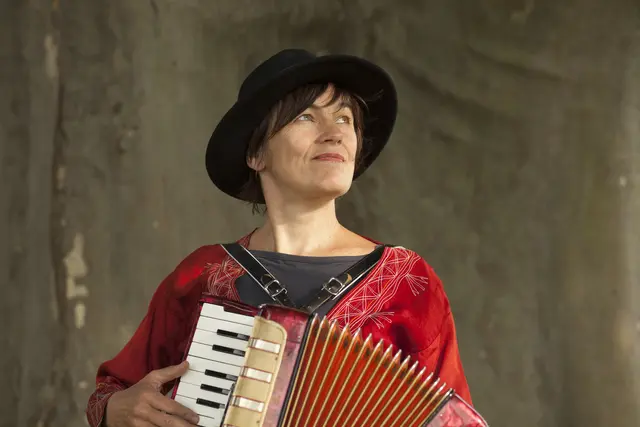 Maren Rahmann ist Sängerin, Musikerin, Clowndoctorin, Theaterschaffende und Performerin. | Foto: privat