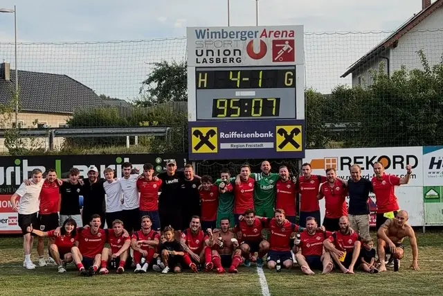 Das erste Spiel in der Bezirksliga Nord gewannen Kapitän Stefan Boris Wald und seine Kollegen mit 4:1 gegen Lembach. | Foto: Union Lasberg