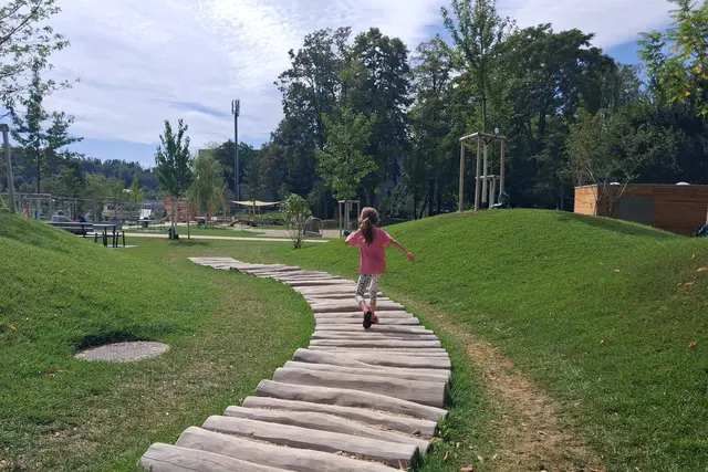 ...auf eine "HOLZWEG" unterwegs.☺️
