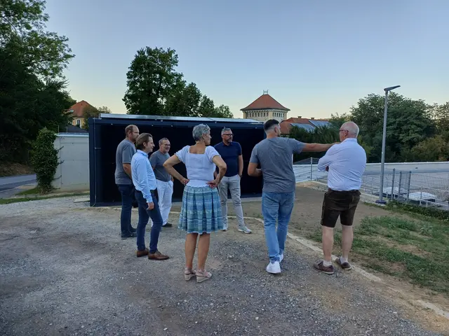Die neue Photovoltaik-Anlage wurde beim Schulzentrum in Wildon eröffnet.  | Foto: Gemeinde