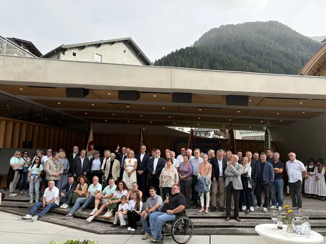 In Ischgl wurde die 20-jährige Partnerschaft zwischen Ischgl und Schengen gebührend gefeiert – rund 40 Gäste konnten aus der luxemburgischen Partnergemeinde begrüßt werden.  | Foto: Zangerl 