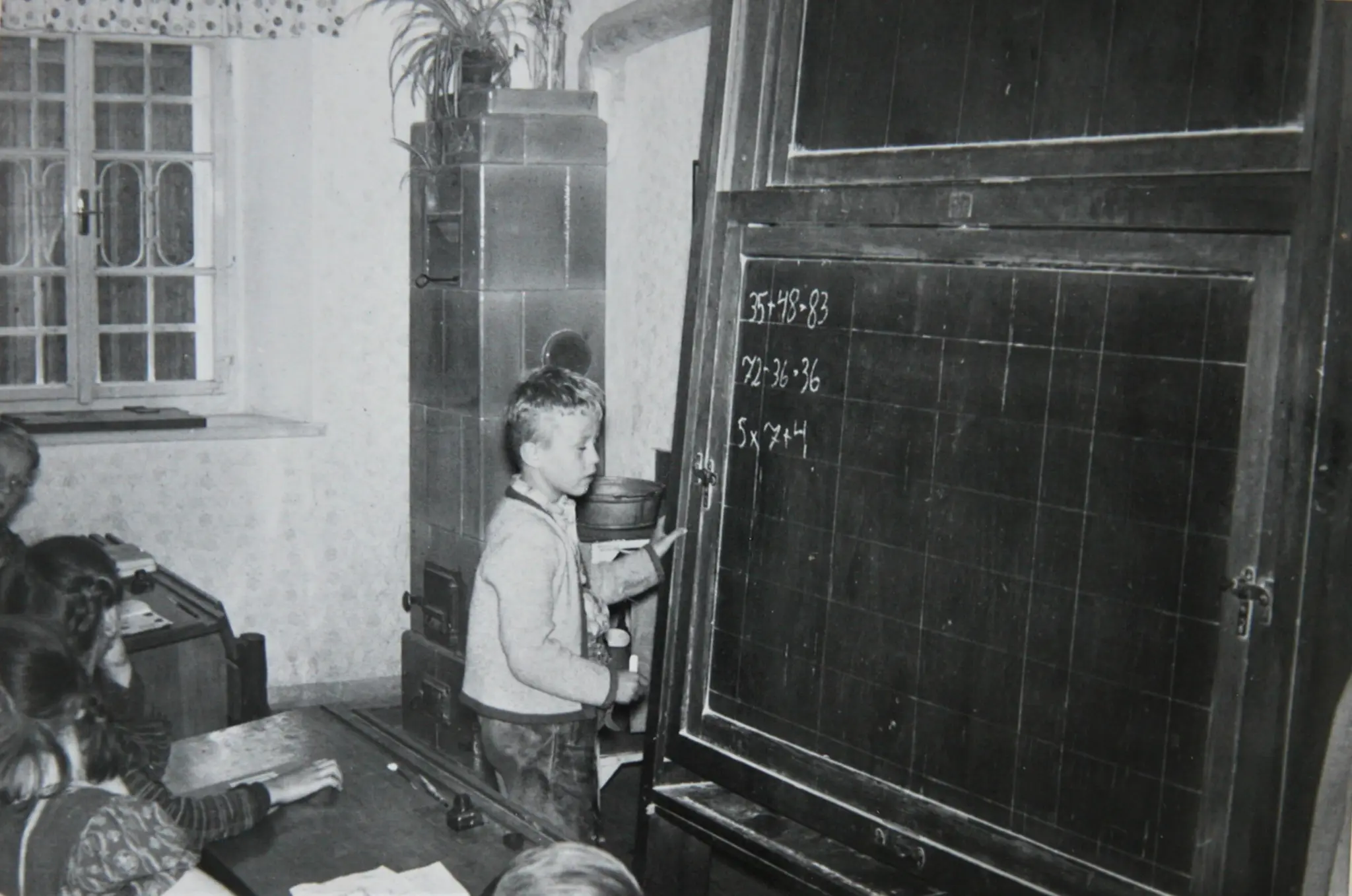 Contemporary history from the Topothek: How everyday school life in ...
