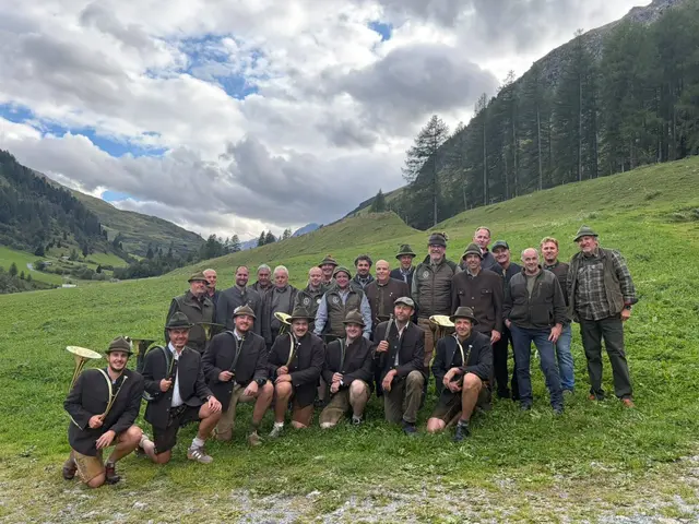 Die Jägerschaft des Paznauns und des Stanzertals feierte kürzlich das Jubiläum "10 Jahre Steinwildhegegemeinschaft Verwall."  | Foto: privat