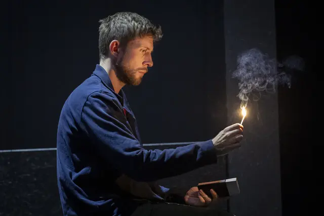 Als „Bester Nachwuchs" wurde Benjamin Chamandy geehrt, der am Tiroler Landestheater Innsbruck etwa in „Liebesgesang" überzeugte. | Foto: Birgit Gufler