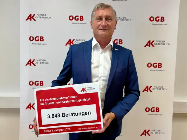 Genau 3.848 Menschen dockten bei der regionalen Anlaufstelle, bei Andreas Riedl, an. | Foto: Markus Kahrer