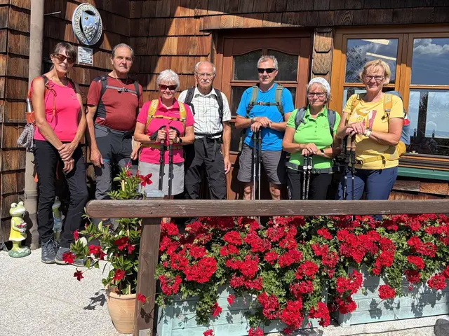 Helga Beyerl, Walter Schibich, Hermine Stockinger, Karl Kraushofer, Franz Stockinger, Elfriede Kühmayer, Marianne Fügl
 | Foto: Naturfreunde Traisen