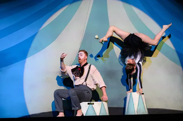 "Manege frei" heißt es im Salzburger Landestheater nicht nur für die Oper „L’italiana in Algeri“ (Gioachino Rossini), sondern vor allem auch für Lea Toran Jenner. Die Proben befinden sich in der finalen Phase. | Foto: SLT/Tobias Witzgall
