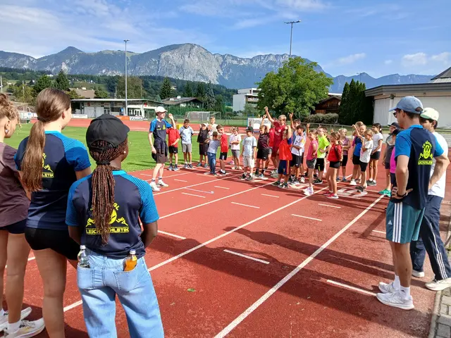 Der Radfelder Ferienexpress erstmalig beim Verein Leichtathletik TS Wörgl zu Besuch. | Foto: Gemeinde Radfeld