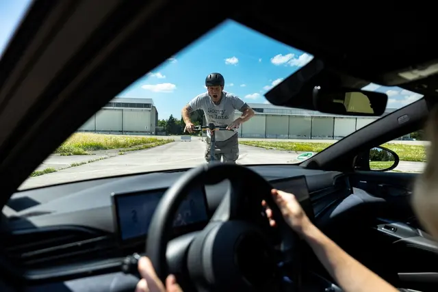 Im Jahr 2025 starben sechs Menschen, 473 wurden schwer und weitere 2.124 leicht verletzt. (Symbolbild) | Foto: ÖAMTC