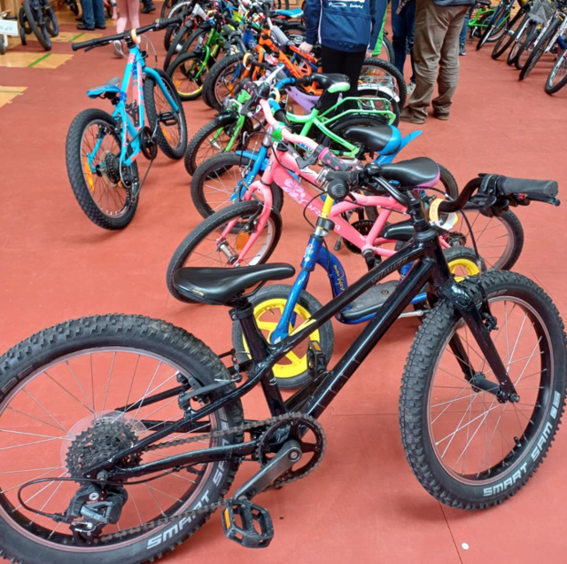 Die Fahrradbörse am Wirtschaftshof Saalfelden soll gebrauchten Fahrrädern ein zweites Leben schenken. | Foto: Brigitte Eder/KEM Saalachatal