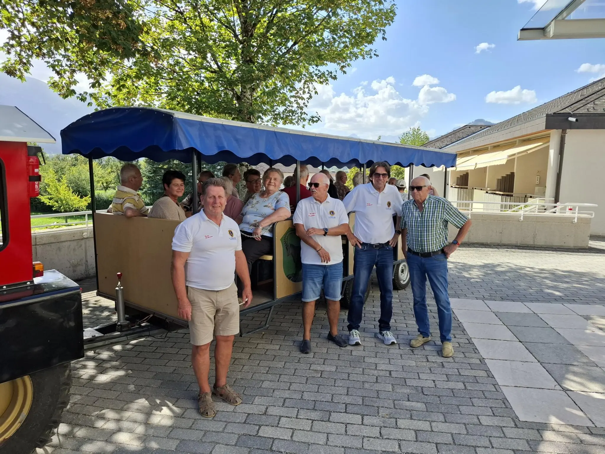 Kleine Geste, große Wirkung: Lions Club Pyhrn-Priel schenkt Heimbewohnern ...