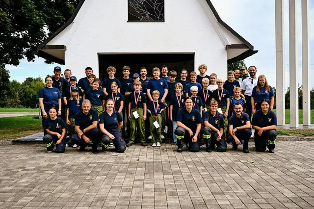 Die Übung fand mit den Feuerwehrjugenden der FF St.Martin/Feldkirchen, Glanegg/Maria Feicht und der Feuerwehr St.Urban statt.  | Foto: FF St.Martin