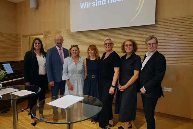 Die Ausstellung wurde kürzlich feierlich eröffnet und ist noch bis Ende September zu sehen. | Foto: Stadtgemeinde Klosterneuburg/Lutz