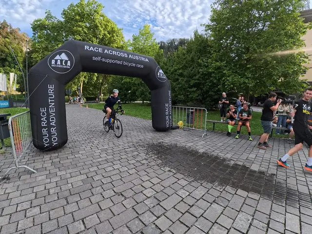 Der Zielbogen des Rennens. | Foto: RACA
