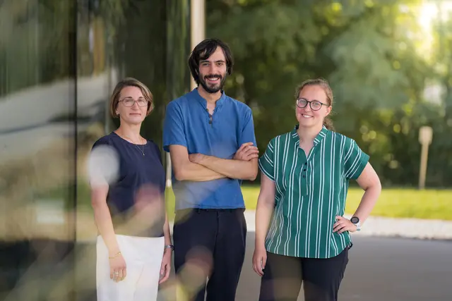 Zwei Mathematikerinnen und ein Mathematiker verstärken ab September das ISTA. Professorin Monica Vișan mit Assistenzprofessor Yuval Wigderson und Assistenzprofessorin Vivian Kuperberg. | Foto: ISTA