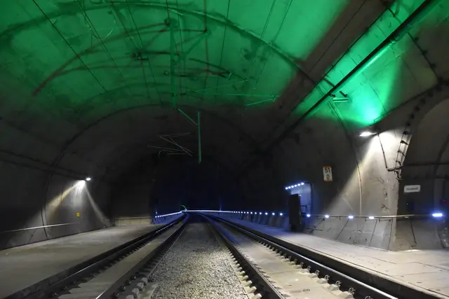 Der Tunnel ist ein beeindruckendes Bauwerk.  | Foto: Haun