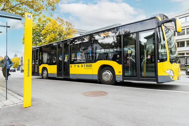 Landbus Oberes Rheintal und Stadtbus Feldkirch haben zum Schulbeginn 2026 den Schülerfahrplan adaptiert. In diesem Fahrplan sind sämtliche Busverbindungen zu den weiterführenden Schulen von Feldkirch und Oberes Rheintal dargestellt. Der gültige Schülerfahrplan ist unter vmobil.at/stadtbus-fk verfügbar. | Foto:  Stadtbus Feldkirch