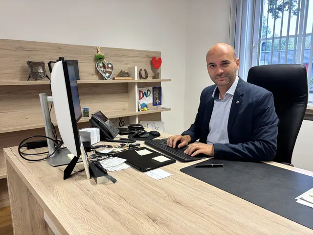 Bürgermeister Christian Polaschek ist bemüht, seine Bürgerinnen und Bürgern möglichst transparent zu informieren. | Foto: MeinBezirk/Angelika Kern