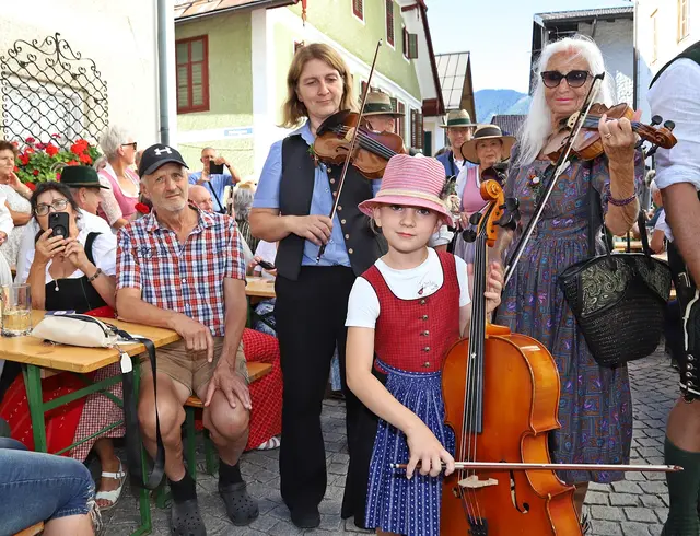 Auch einige junge Musiker waren dabei. | Foto: Hörmandinger