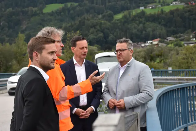 Tirol war in Sachen Zulaufstrecken fleißig. Aus Italien gibt es positive Signale und in Deutschland geht's etwas langsamer.  | Foto: Haun
