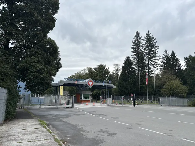 Die Schwarzenbergkaserne in Wals Siezenheim. | Foto: Emanuel Hasenauer