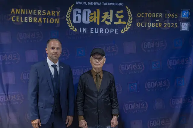Großmeister Thomas Könnecke zu Besuch bei Großmeister Kwon, Jae-Hwa in New York City (6. Oktober 2025). | Foto: Könnecke