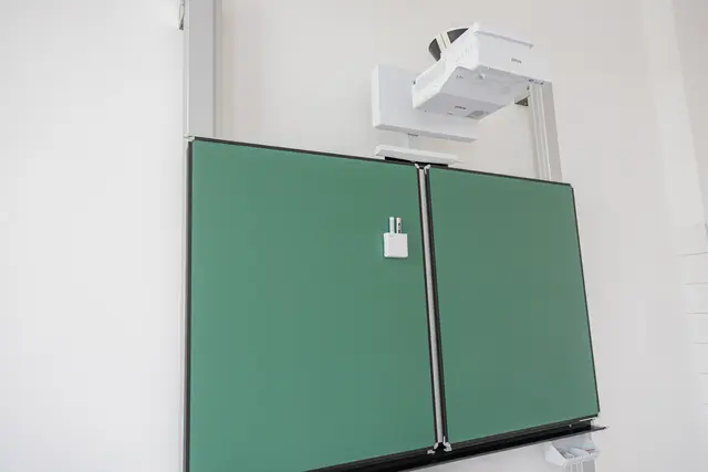 Modernste Technologien sollen einen zeitgemäßen Unterricht ermöglichen. | Foto: Julia Haase/Stadtamt Ried
