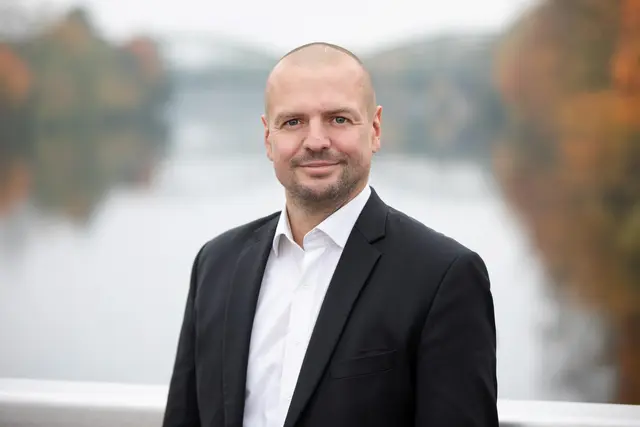 Für Thomas Rammerstorfer passen die Aussagen von Bürgermeister Rabl und dessen Taten nicht zusammen. | Foto: Grüne