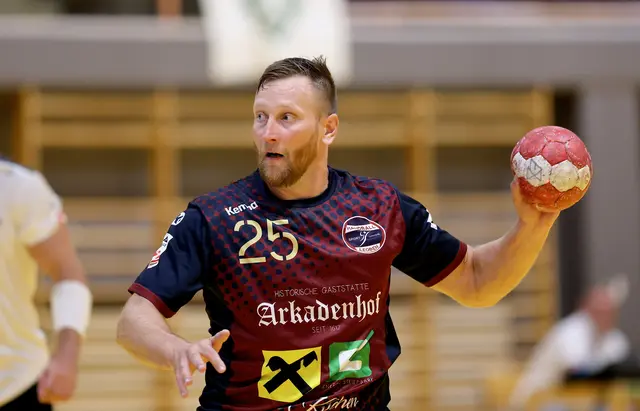 Marek Kovacech erzielte für Leoben zwölf Tore, sah aber nach 47 Minuten die "Rote Karte". | Foto: GEPA pictures/Hans Oberländer