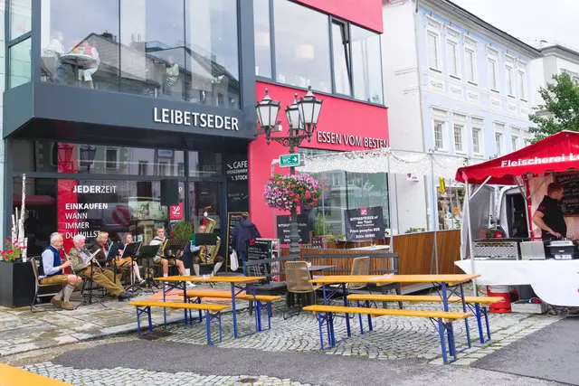 65-jähriges Firmenjubiläum des Betriebes Leibetseder. | Foto: Alfred Hofer
