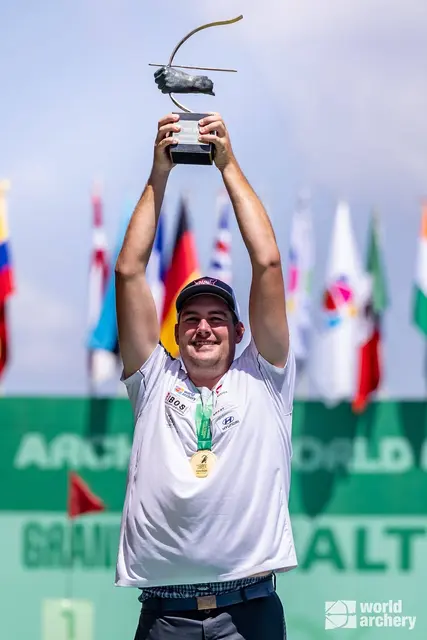 Nico Wiener holte sensationell den Sieg beim Compound-Weltcupfinale. | Foto: World Archery