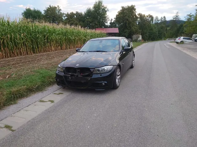 Der 17-jährige Lenker flüchtete mit bis zu 150 km/h vor der Polizei. Das Fahrzeug wurde vorläufig beschlagnahmt. | Foto: Fotokerschi