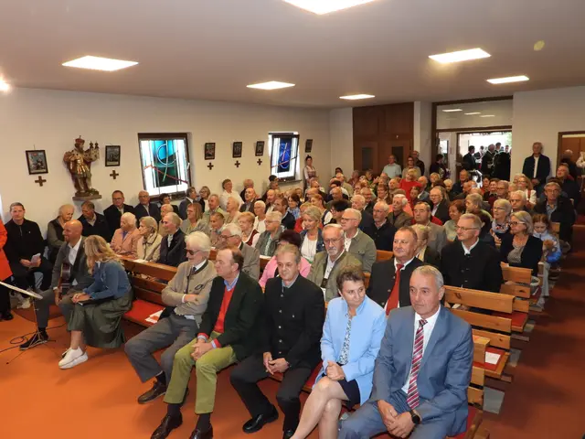 Beim "doppelten" Kirchweih-Jubiläum in Gloxwald wurden viele Erinnerungen wach. | Foto: Robert Zinterhof