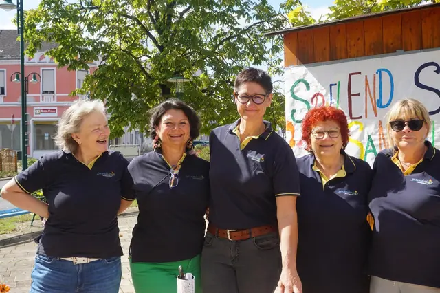 Von links: Das Team "Gesunde Stadt mit Waltraut Berchtold, Klaudia Boandl, Ruth Wagner, Johanna Freudelsperger-Sagl, Evelyn Robertsen.  | Foto: Gesunde Stadt Jennersdorf
