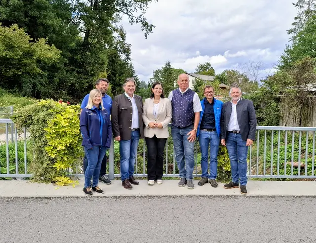 Man zeigt sich über die Fertigstellung erfreut.  | Foto: MeinBezirk/Sandra Krischan