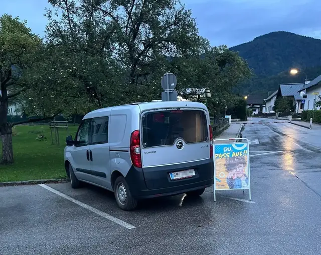 Aktueller Standort: Hubkoglstraße direkt neben der Volksschule Reiterndorf. Achtung: Hier sind nur 30 km/h erlaubt! | Foto: MeinBezirk/Gratzer