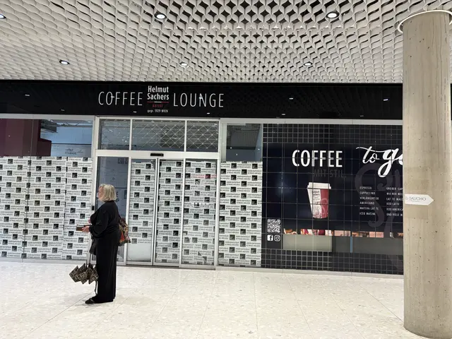 Die Coffee Lounge im Post am Rochus wird bereits für eine Neueröffnung umgebaut.  | Foto: Luca Arztmann/MeinBezirk