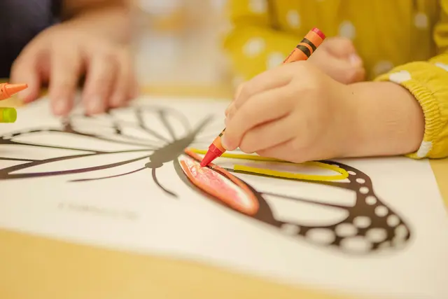 Die ÖGK gibt Entwarnung, dass Infekte im Kindergarten- und Schulalter häufig und meist unkompliziert sind. (Symbolfoto) | Foto: Lucas Alexander/Unsplash