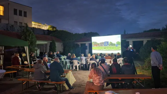 Das Mörz-Areal wurde am Wochenende zum Open-Air Kino. | Foto: Bürgerinitiative Lebenswertes Mattersburg