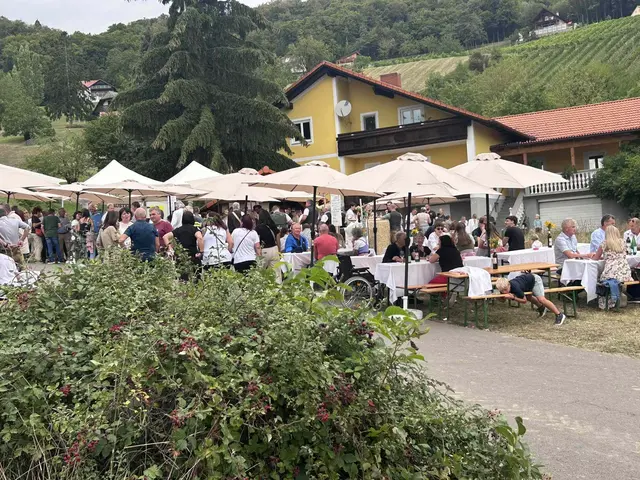 Beste Stimmung herrschte am Stradenberg beim Kellerstöcklfest der FF Frutten-Gießelsdorf.