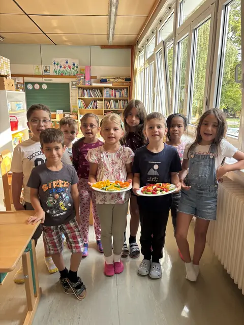 Im Sommer lernten die Kinder mehr über gesunde Lebensmittel. | Foto: VS 3