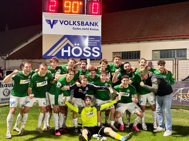 Gegen den SV Absdorf gelingt in der 2. Landesliga West ein verdienter 2:0-Heimsieg. | Foto: Markus Kahrer