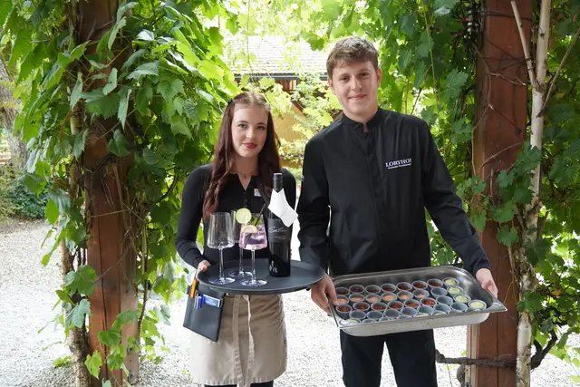 Die zwei Loryhof-Neuzugänge Sophie und Elias wollen durchstarten. | Foto: Loryhof