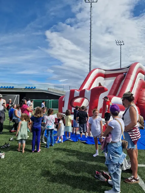 Zahlreiche Familien genossen beim Familienfest in Rum einen abwechslungsreichen Tag mit Spiel, Sport und Unterhaltung. | Foto: Marktgemeinde Rum