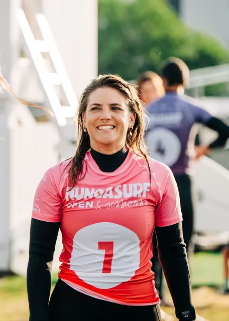 Laura Bell lebt das halbe Jahr mit ihrem Mann in Neuseeland, den Sommer verbringen sie in Graz.  | Foto: Adam Horvarth