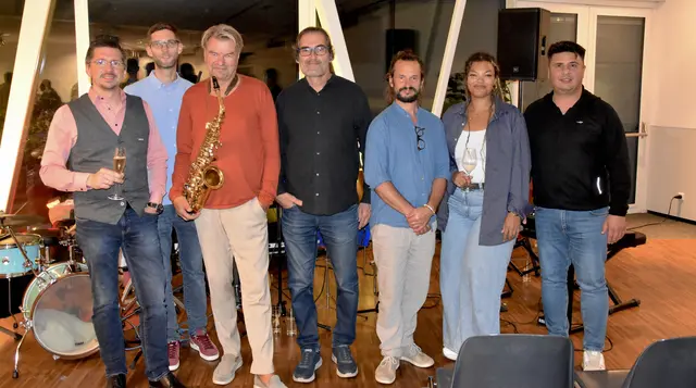 Im Bild: Richard Waringer, Kurt Schirmer, Martin Arnold, Aaron Wonesch, Johannes und Bohun, Madeleine Okeke und Ahmet Günes.  | Foto: Müller