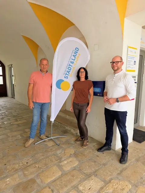 LAbg. Otto Auer, Manuela Gruber und Christoph Müllböck – das Team rund um Stadt &amp; Land Bruck. | Foto: VPNÖ