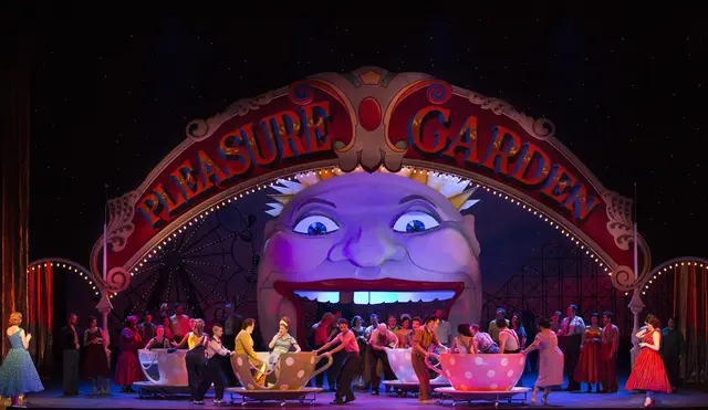 Szenenbild Cosi fan tutte. | Foto: Marty Sohl_Met Opera